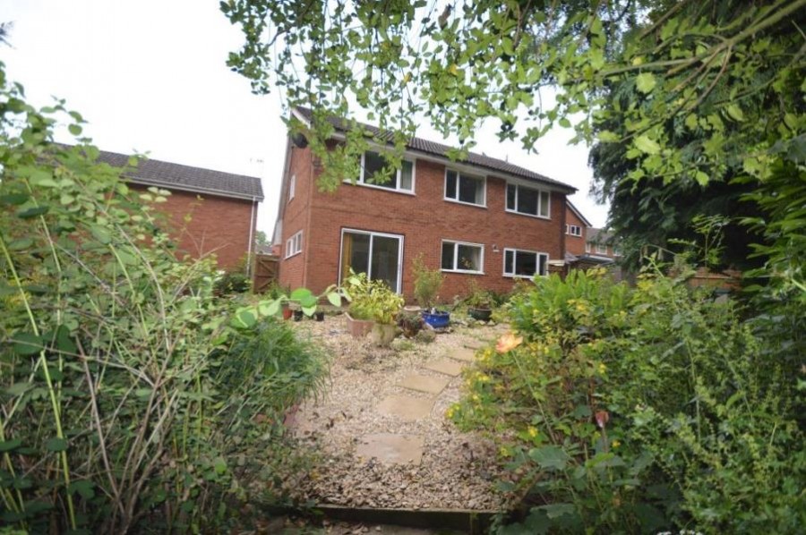 Images for Lydbury Close, TF3 1RH