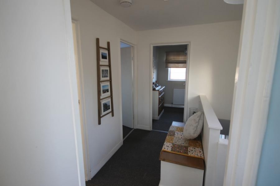 Images for 4 Newton Mere Drive