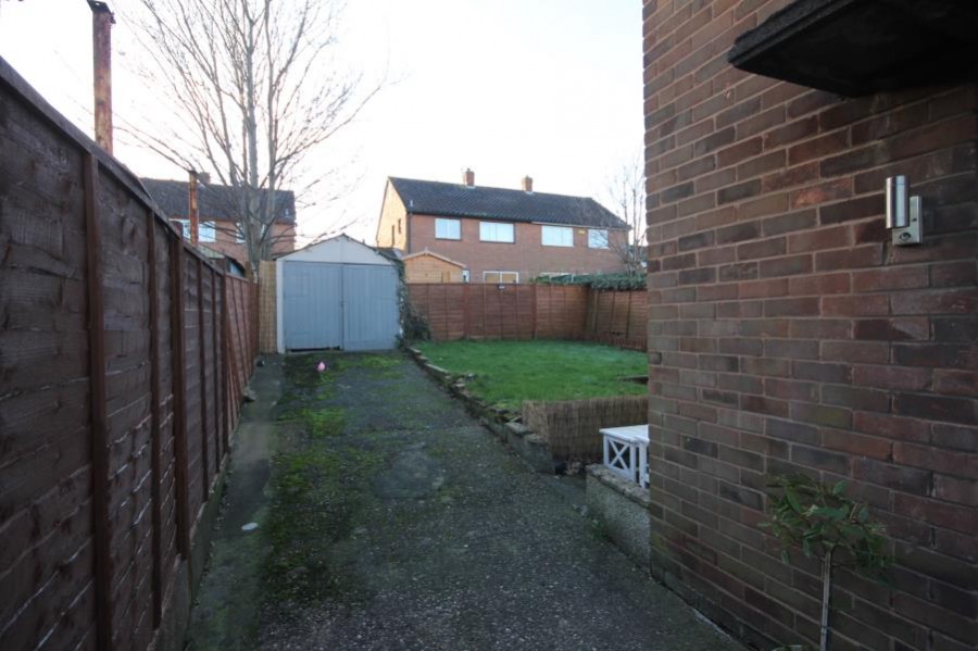Images for 4 Newton Mere Drive