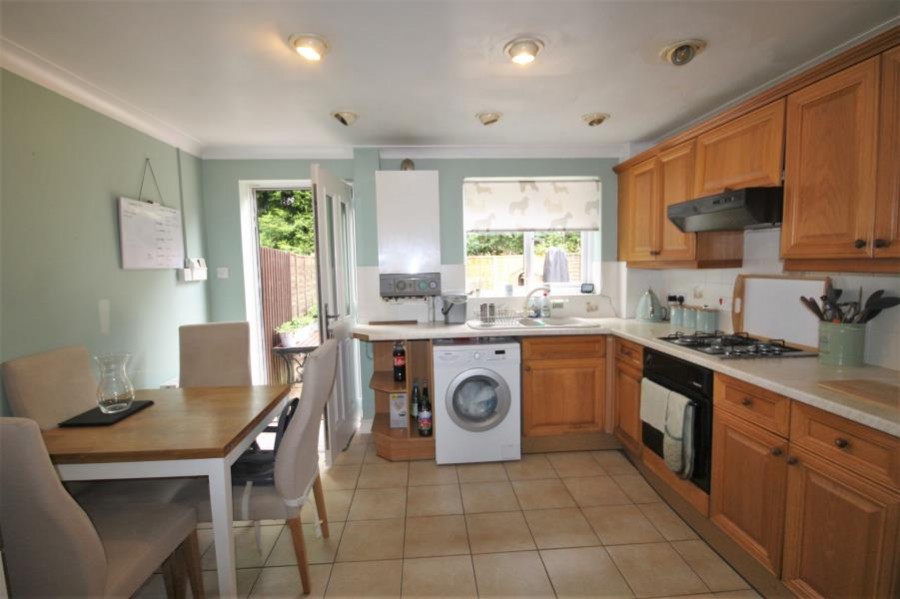 Images for 37 Weavers court