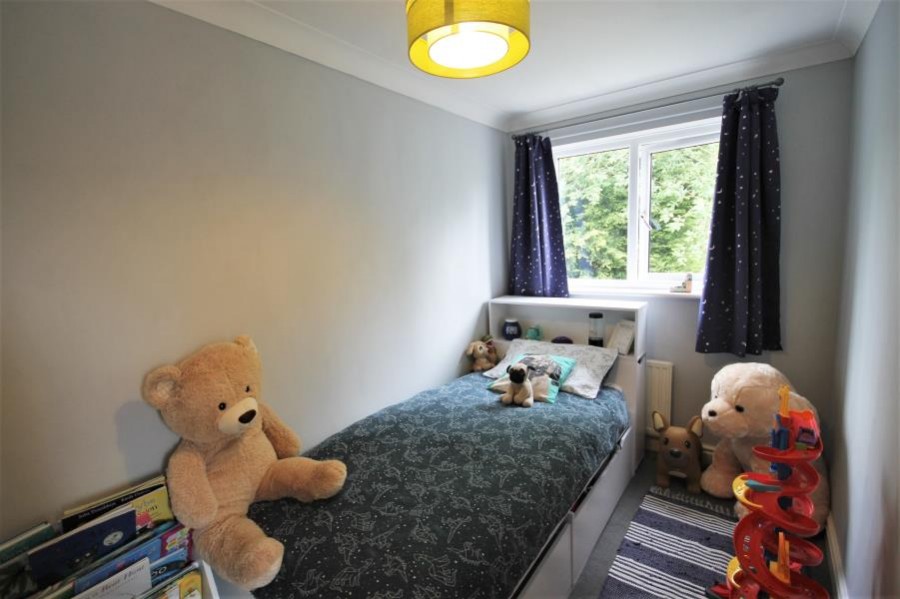 Images for 37 Weavers court