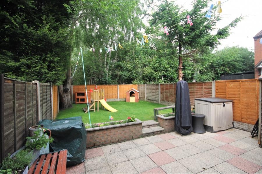 Images for 37 Weavers court
