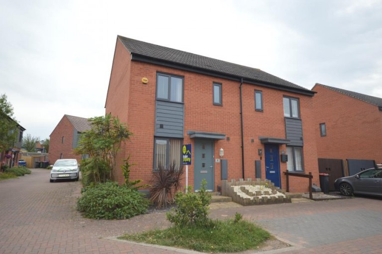 Pantulf Close