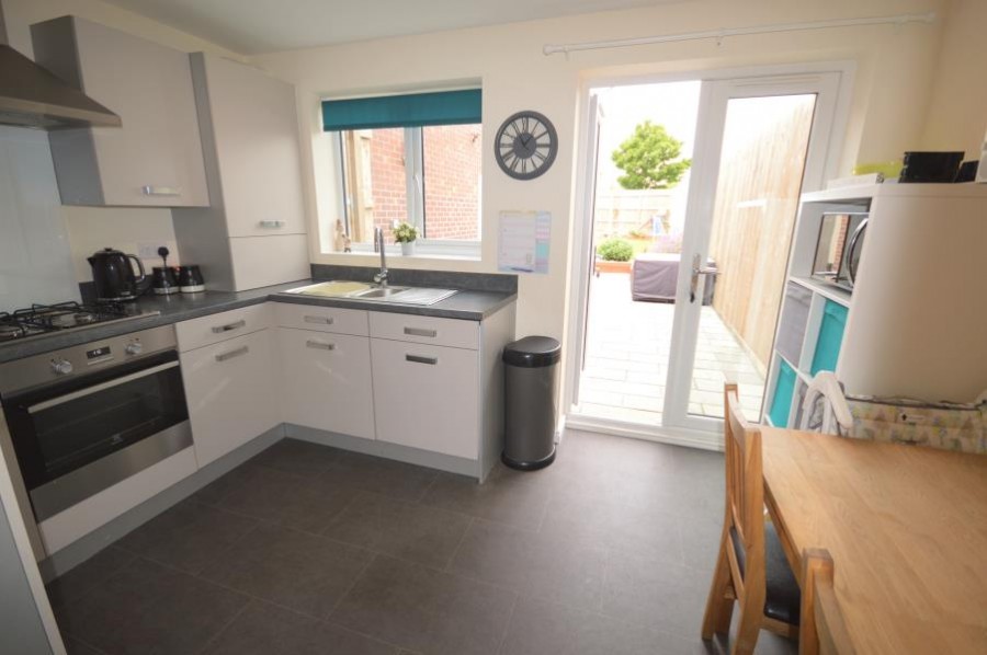 Images for Sandhole Crescent, Lawley