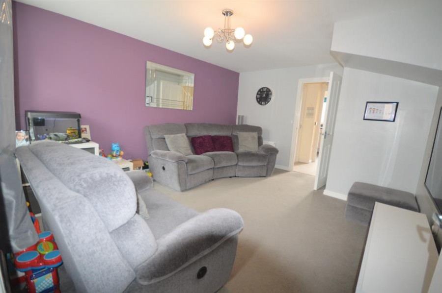 Images for Sandhole Crescent, Lawley