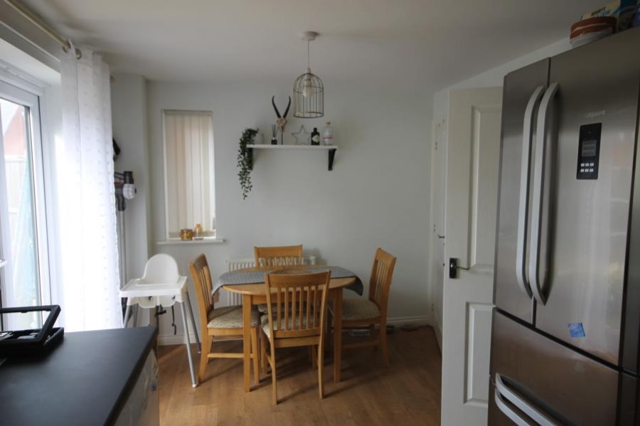 Images for 115 Birchfield Way