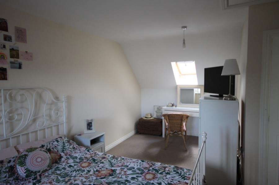 Images for 115 Birchfield Way