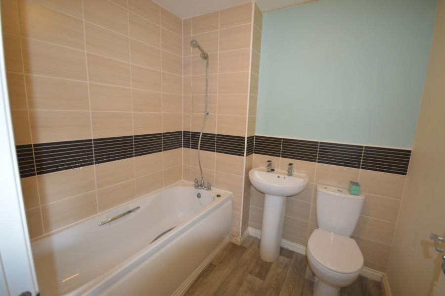 Images for Long Row Drive, Lawley 