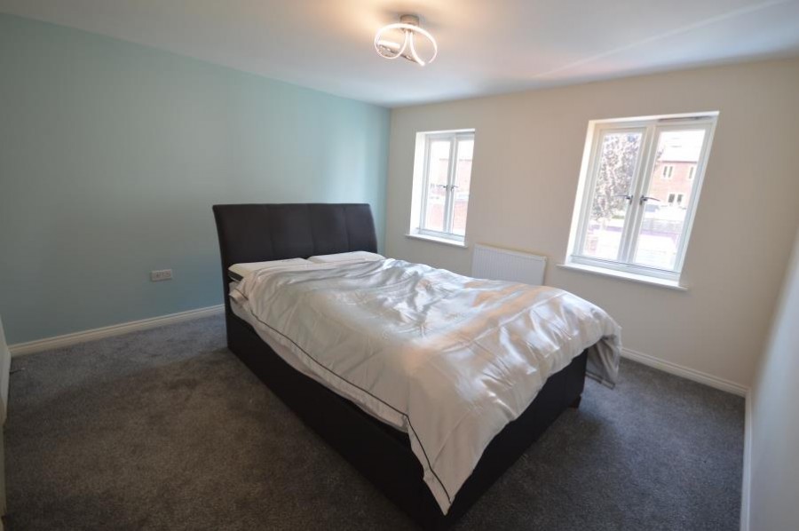 Images for Long Row Drive, Lawley 