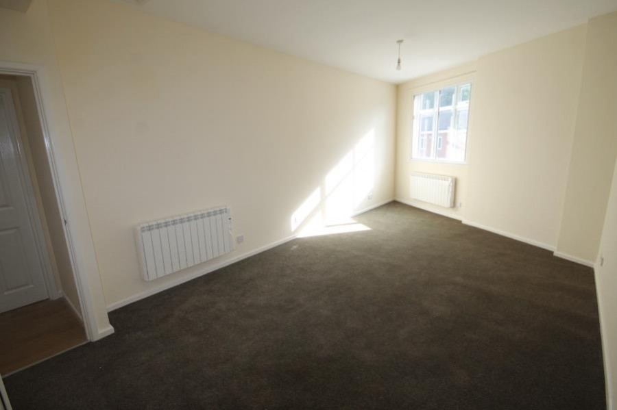 Images for OAKENGATES