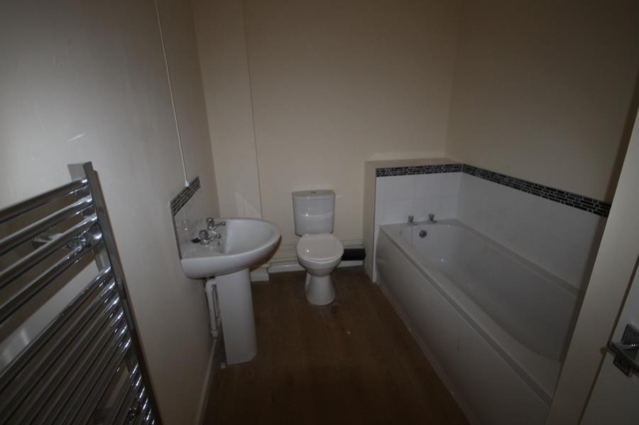 Images for OAKENGATES