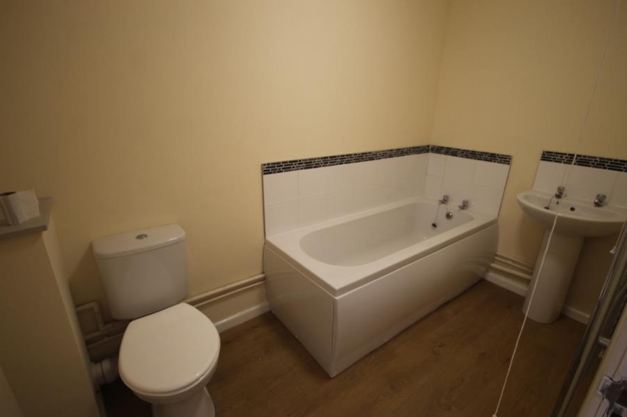 Images for OAKENGATES