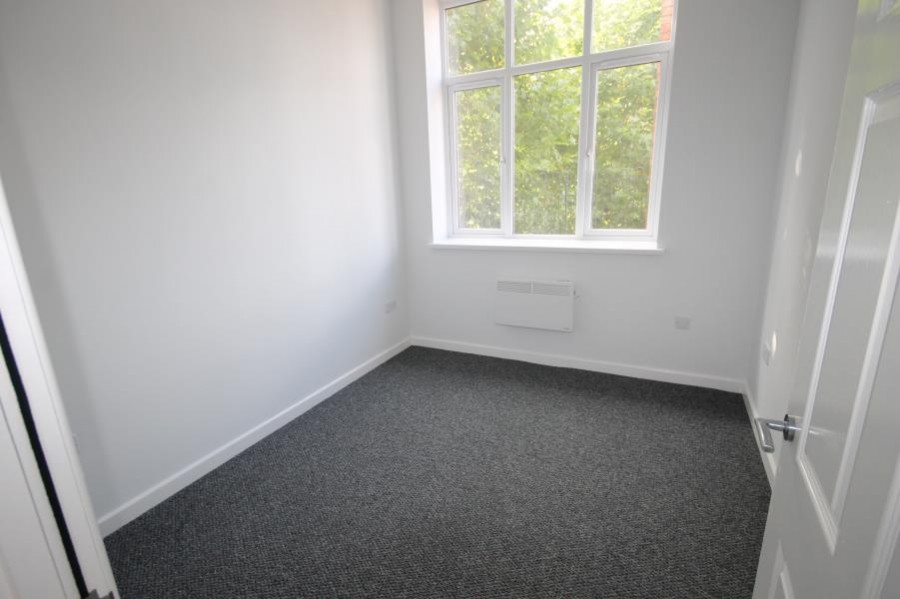 Images for OAKENGATES