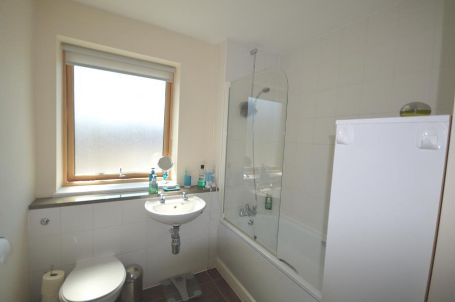 Images for West Centre Way, LAWLEY,