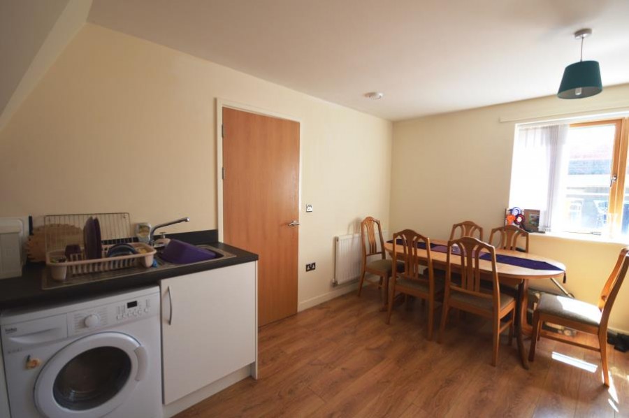 Images for West Centre Way, LAWLEY,