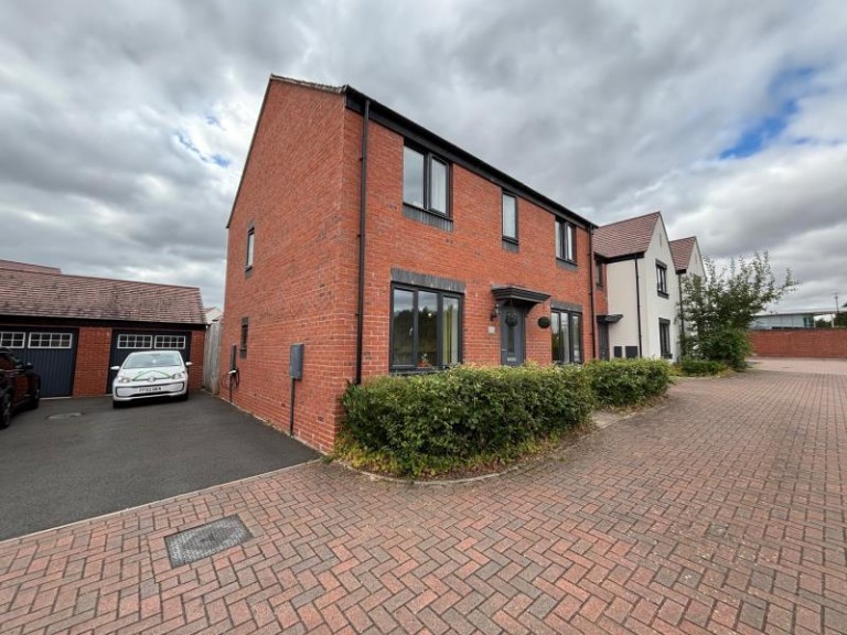 Wooding Drive, Lawley