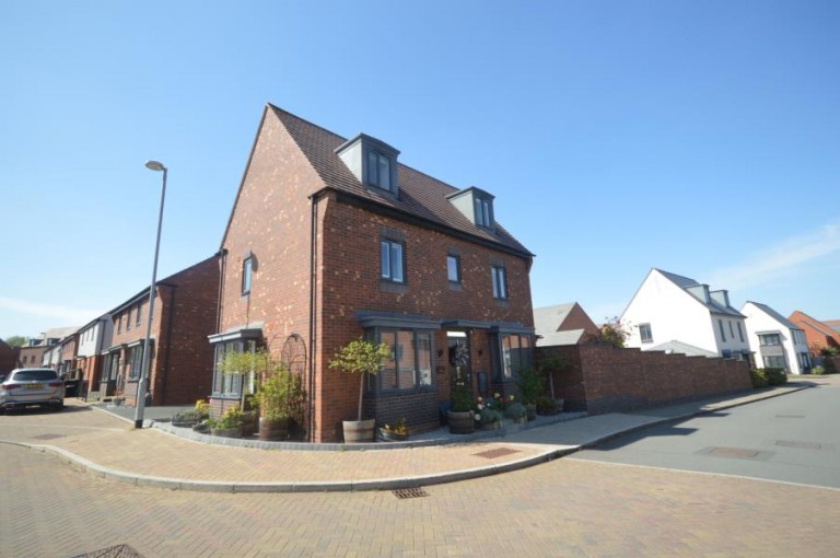 Bemrose Avenue, Lawley